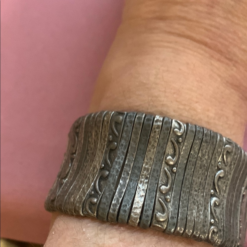 Silver Textured Bracelet - Picture 4 of 13